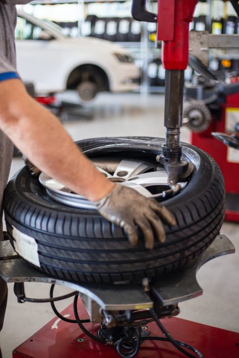 Changing tire car maintenance 